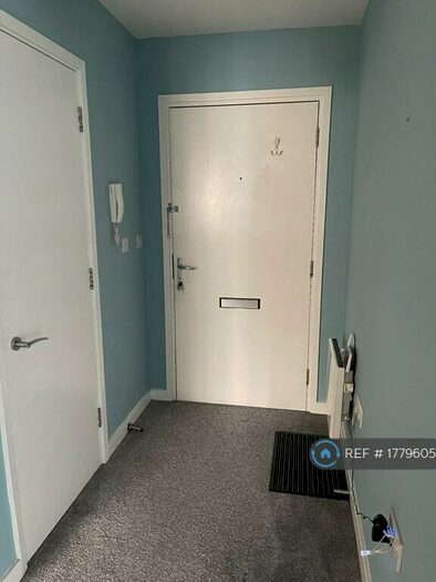 1 Bedroom Flat To Rent In Meridia Court, London, E15