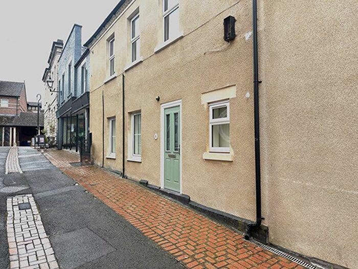 1 Bedroom Apartment To Rent In John Street, Stroud, GL5