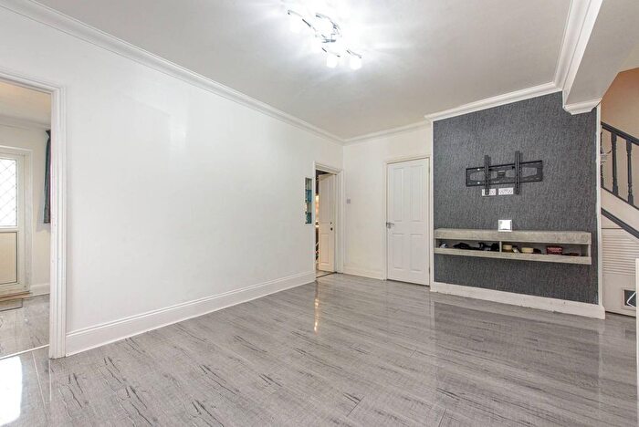 4 Bedroom End Terrace House To Rent In Colin Crescent, Colindale, London, NW9