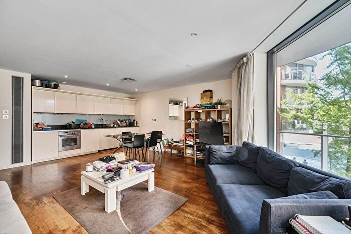 2 Bedroom Flat For Sale In Hermitage Street, Paddington, London, W2