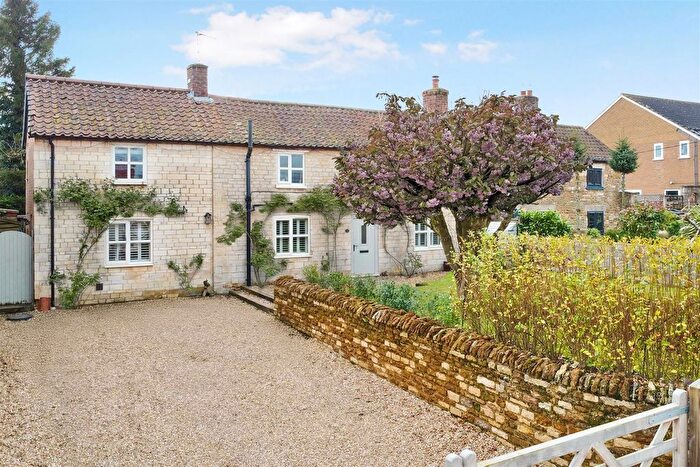 3 Bedroom Property For Sale In Chapel Lane, Caythorpe, NG32