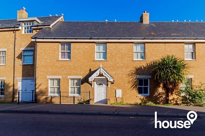 2 Bedroom Flat To Rent In Wards Hill Road, Minster On Sea, Sheerness, ME12