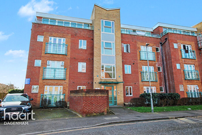 2 Bedroom Apartment To Rent In St Mark's Place, Dagenham, RM10