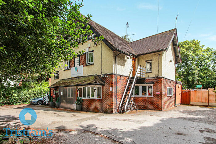 2 Bedroom Apartment To Rent In Flat C Derby Road, Nottingham, NG7