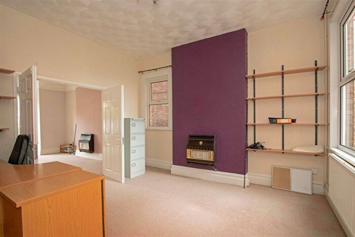 4 Bedroom Semi-Detached House To Rent In Thorpe Lea Road, Peterborough, PE3