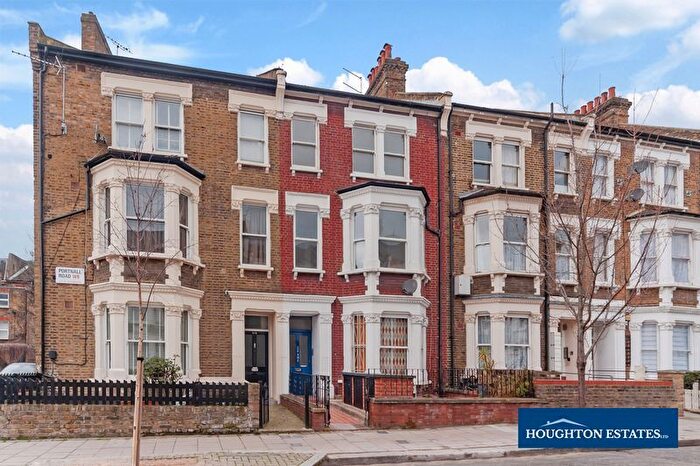 2 Bedroom Flat To Rent In Portnall Road, London, W9