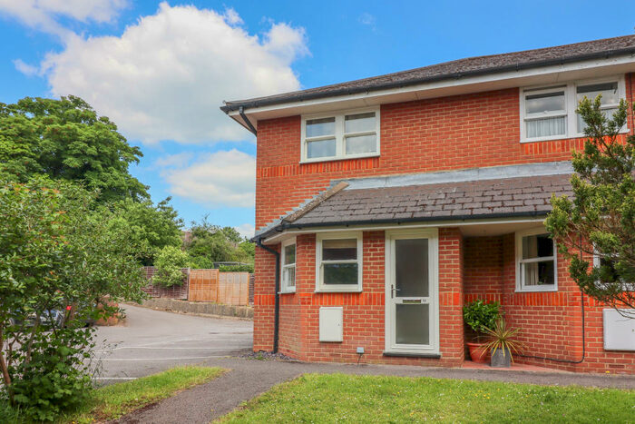 2 Bedroom End Of Terrace House To Rent In Bell House, Headley Close, Alresford, Hampshire, SO24