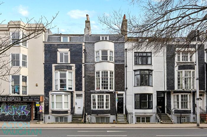 6 Bedroom Maisonette To Rent In Grand Parade, Brighton, BN2