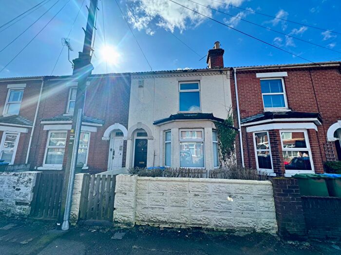 2 Bedroom Terraced House To Rent In Testwood Road, Southampton, SO15