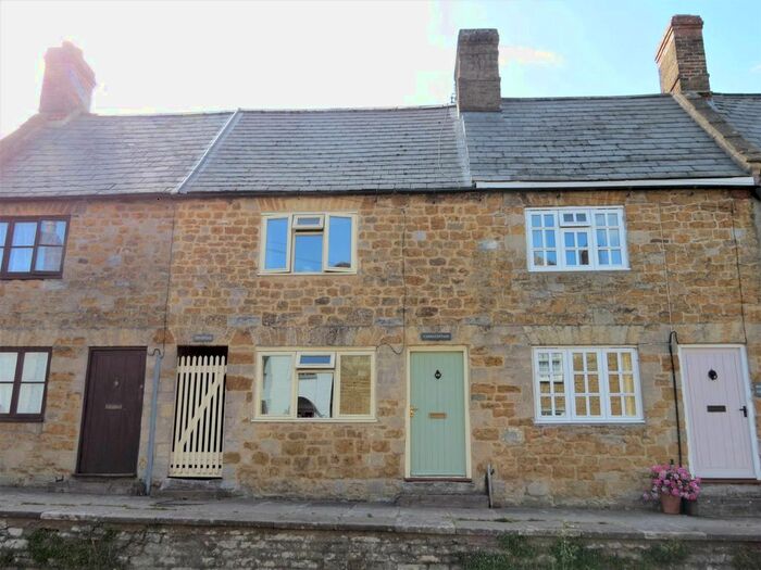 2 Bedroom Cottage To Rent In Cameo Cottage, South Street, Castle Cary, Somerset, BA7