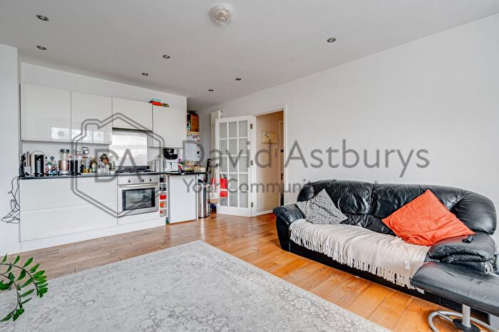1 Bedroom Flat To Rent In Brondesbury Villas, Queen's Park, London, NW6
