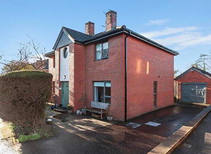 4 Bedroom Detached House For Sale In Beechlawn Avenue, Belfast, BT17