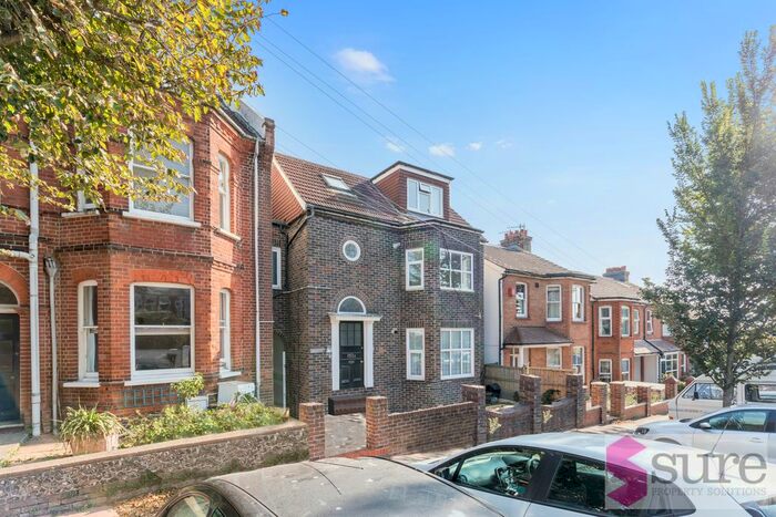 1 Bedroom Flat To Rent In Freshfield Road, Brighton, East Sussex, BN2