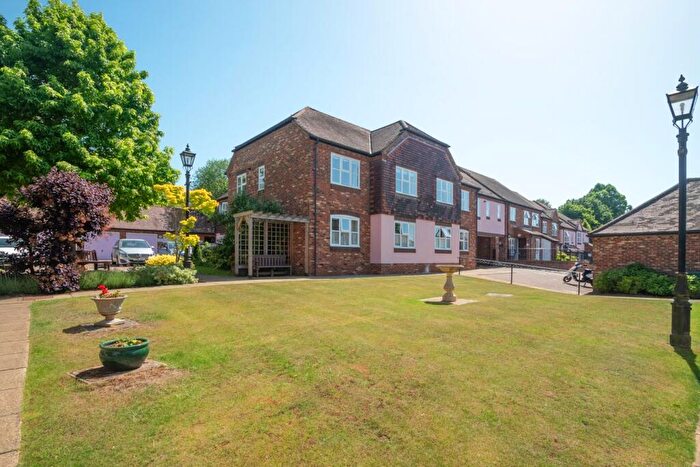 1 Bedroom Retirement Property For Sale In Sun Lane, Harpenden, AL5