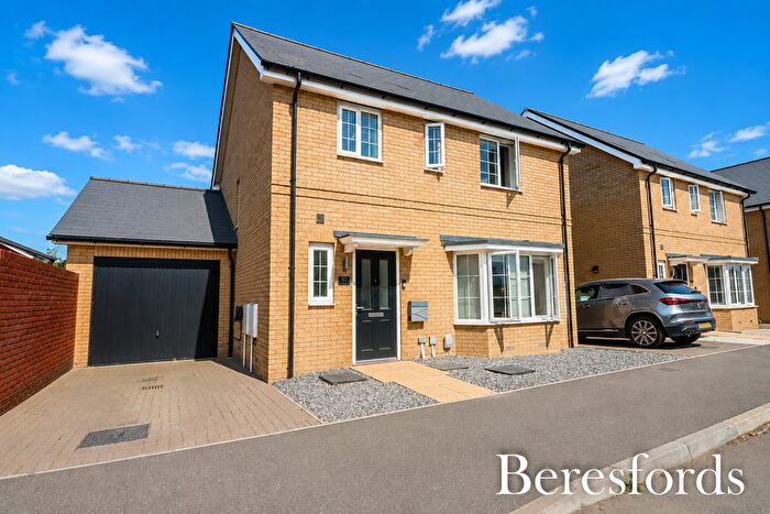 3 Bedroom Detached House For Sale In Flemming Way, Witham, CM8