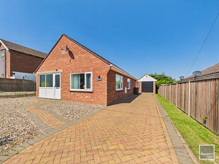 3 Bedroom Detached Bungalow For Sale In Woodlands Road, New Costessey, NR5