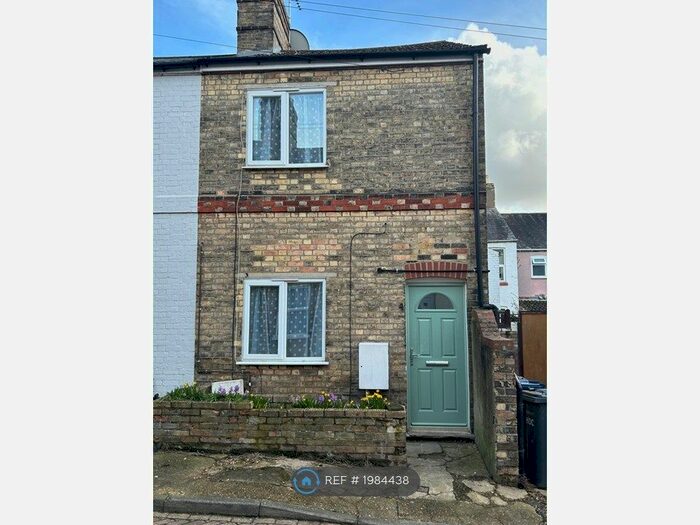 2 Bedroom End Of Terrace House To Rent In Merritt Street, Huntingdon, PE29