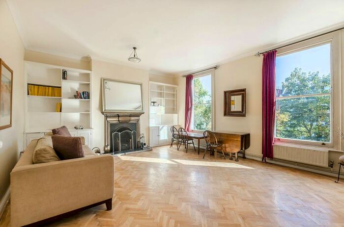 2 Bedroom Flat To Rent In Petherton Road, Highbury, London, N5