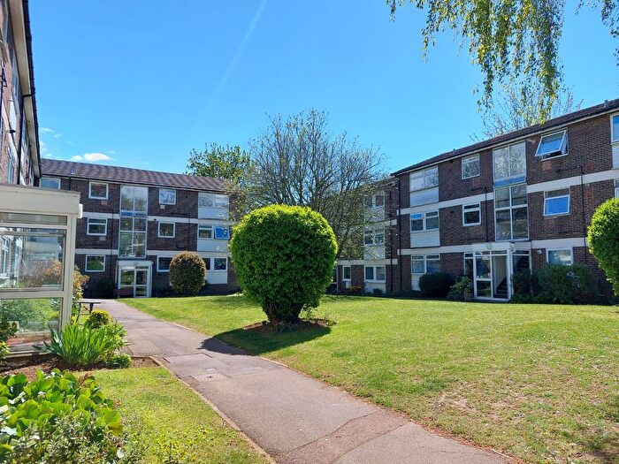 2 Bedroom Flat To Rent In Tonbridge Road, Maidstone, ME16