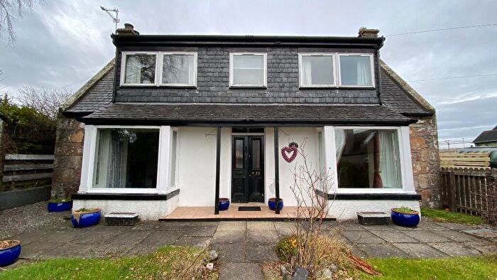 2 Bedroom Cottage For Sale In Holly Lodge, Saltburn, Invergordon, Ross-Shire, IV18