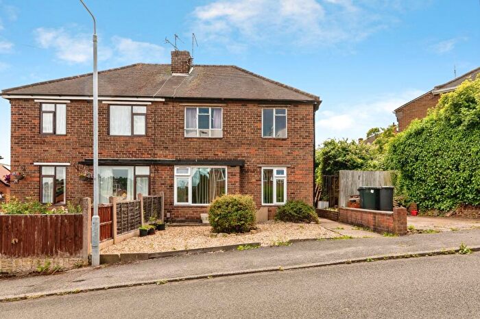 3 Bedroom Semi-Detached House For Sale In Campbell Drive, Carlton, Nottingham, Nottinghamshire, NG4
