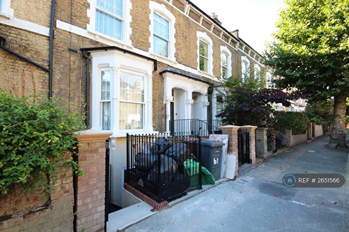 1 Bedroom Flat To Rent In Alkham Road, London, N16