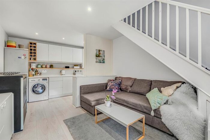 2 Bedroom Semi-Detached House To Rent In Langdon Place, Mortlake, SW14