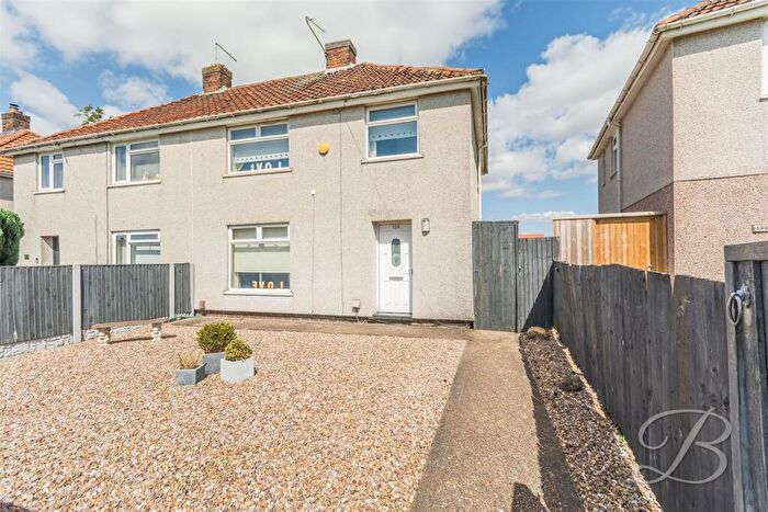 3 Bedroom Semi-Detached House For Sale In Carsic Road, Sutton-In-Ashfield, NG17