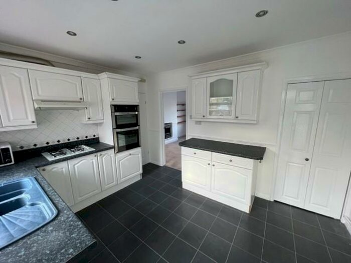 3 Bedroom Terraced House To Rent In Lydney Road, Southmead, Bristol, BS10