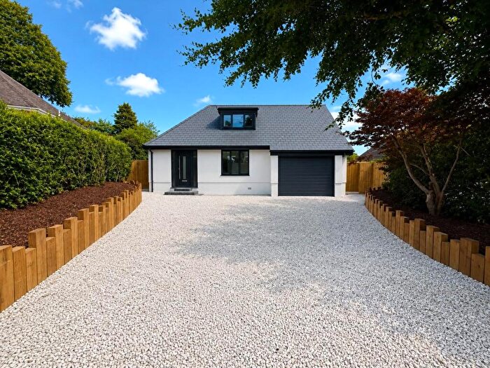 4 Bedroom Detached House For Sale In Springfield Crescent, Lower Parkstone, Poole, Dorset, BH14