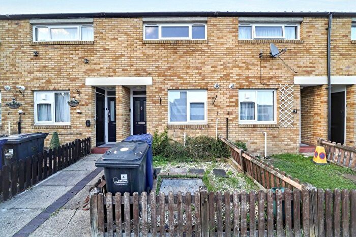 2 Bedroom Terraced House For Sale In Bradbury Close, Southall, UB2