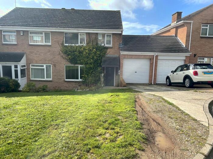 3 Bedroom Property To Rent In Langdon Down Way, Torpoint, PL11