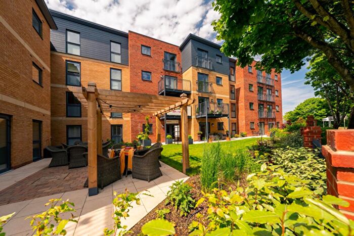 1 Bedroom Retirement Property To Rent In The Moors, Thatcham, Berkshire, RG19