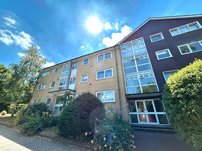 1 Bedroom Apartment To Rent In Alexandra Road, Reading, Berkshire, RG1