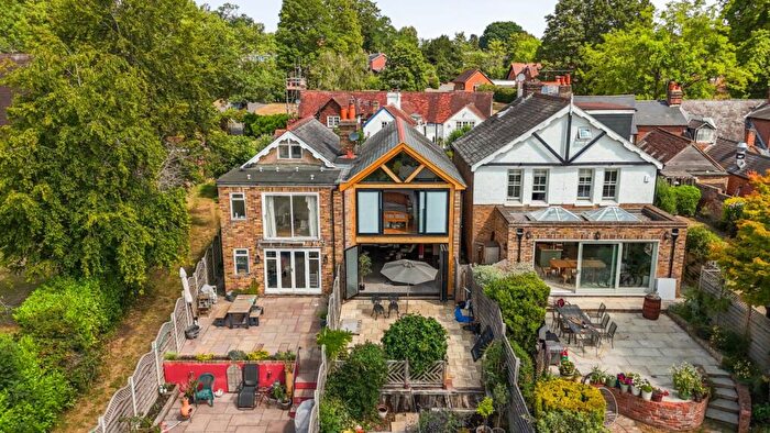 2 Bedroom Semi-Detached House For Sale In Rectory Road, Taplow, Buckinghamshire, SL6