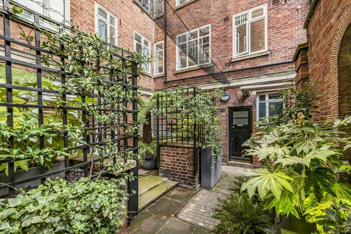 1 Bedroom Flat To Rent In Marsham Court, Westminster, London, SW1P