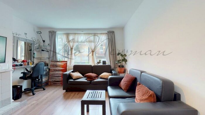 2 Bedroom Flat To Rent In Offord Close, London, N17