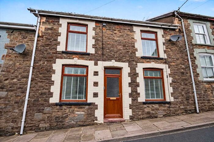 3 Bedroom Terraced House For Sale In Ash Grove, Pentre, CF41