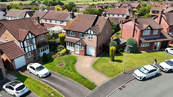 4 Bedroom Detached House For Sale In Thomas Avenue, Stone, ST15