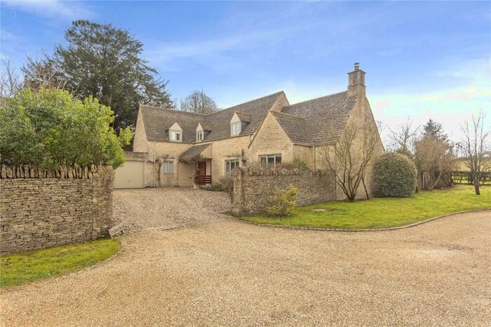 4 Bedroom Detached House For Sale In Hawling, Cheltenham, Gloucestershire, GL54