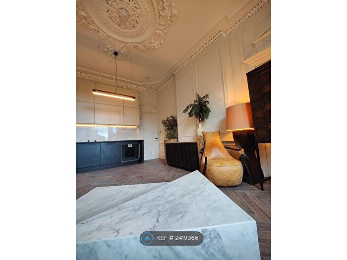 1 Bedroom Flat To Rent In North Castle Street, Edinburgh, EH2