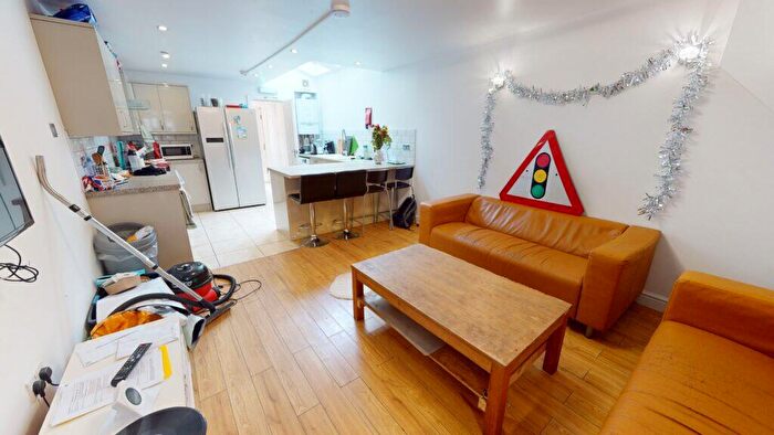 7 Bedroom House To Rent In Alton Road, Selly Oak, Birmingham, B29