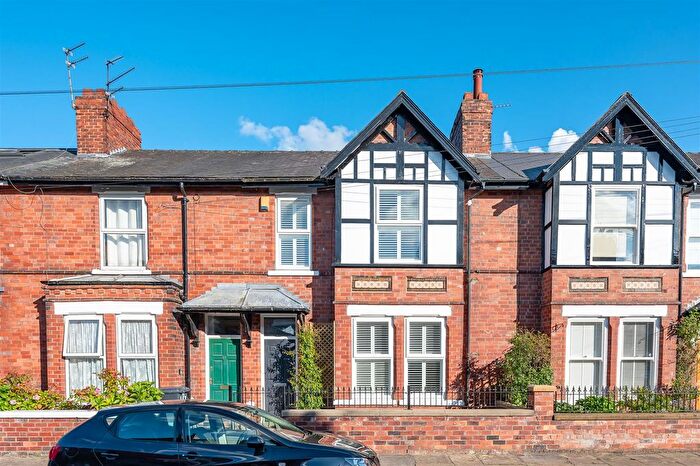 4 Bedroom Terraced House To Rent In Sycamore Terrace, York, YO30