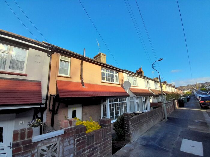 4 Bedroom Property To Rent In Dudley Road, Brighton, BN1