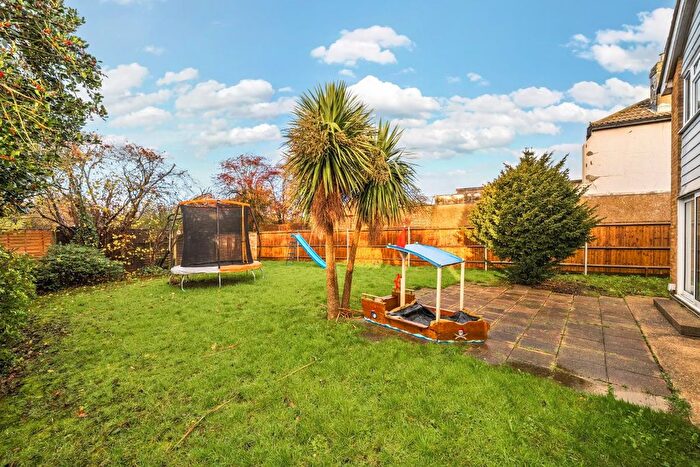 3 Bedroom Detached House For Sale In St. Francis Place, Havant, PO9