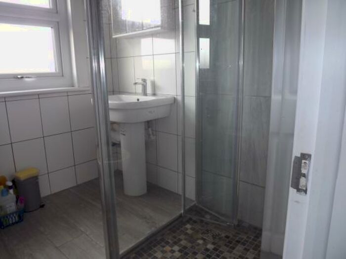 1 Bedroom Maisonette To Rent In The Broadway, Southend-On-Sea, Essex, SS1