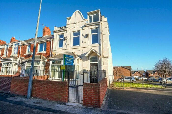 4 Bedroom End Of Terrace House To Rent In Princess Road, Seaham, County Durham, SR7