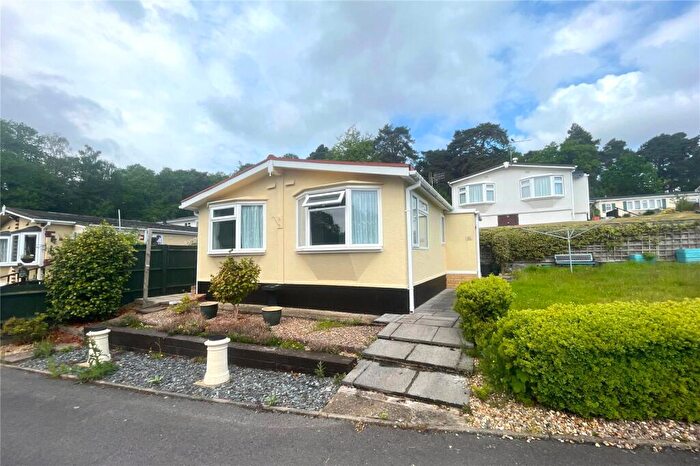 2 Bedroom Mobile Home For Sale In Dolleys Hill Mobile Home Park, Pirbright Road, Normandy, Guildford, GU3