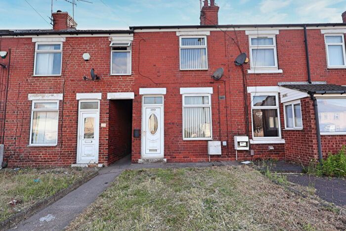 2 Bedroom Terraced House For Sale In Gateford Road, Worksop, Nottinghamshire, S81