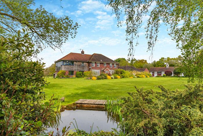 6 Bedroom Country House For Sale In Chinnor Road Thame, Oxfordshire, OX9